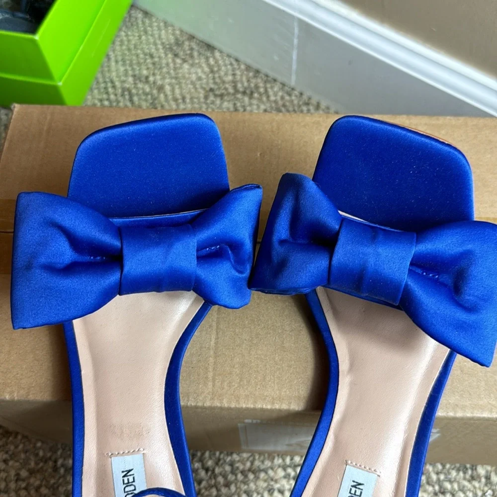 NWOT • Steve Madden • Women's Trusty Heeled Sandal 💙 Blue Satin 💙 Size 8.5 - Picture 9 of 17